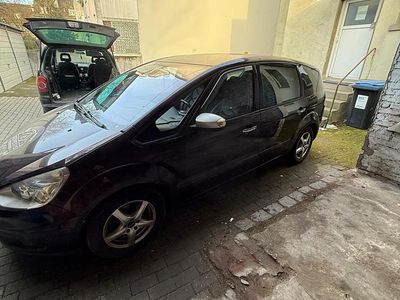 Gebraucht Ford S-MAX S 140 PS (102 kW) 2009 Van / Kleinbus