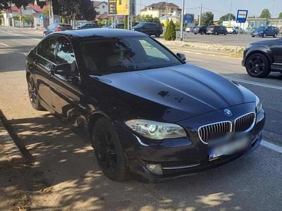 BMW 523