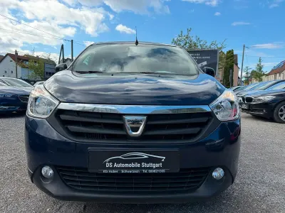 Gebraucht Dacia Lodgy 131 PS (96 kW) 2021 Blau Van / Kleinbus