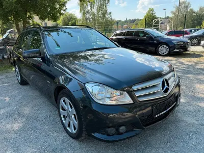 Gebraucht Mercedes C200 136 PS (100 kW) 2011 Schwarz Kombi