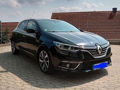 Gebraucht Renault Mégane IV Bose Edition 131 PS (96 kW) 2016 Schwarz Limousine