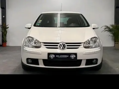 Gebraucht VW Golf VI United 122 PS (89 kW) 2010 Weiß Kleinwagen
