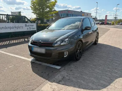 Gebraucht VW Golf VI GTI 211 PS (155 kW) 2011 Andere farben Coupé