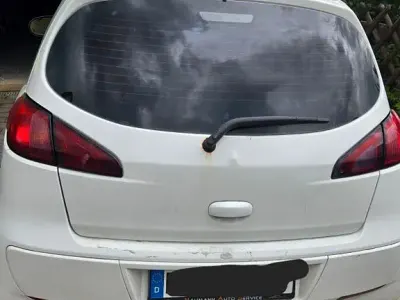 Gebraucht Mitsubishi Colt 95 PS (69 kW) 2008 Weiß Limousine