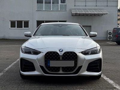 Weiß Gebraucht 2024 BMW 430 Sport Line Coupé | 48.000 € (Guter Preis)