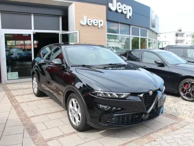 Gebraucht Alfa Romeo Tonale Sprint 131 PS (96 kW) 2023 Schwarz SUV