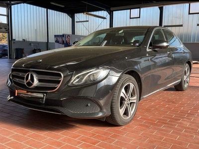 Gebraucht Mercedes E220 Avantgarde 194 PS (142 kW) 2018 Schwarz Limousine