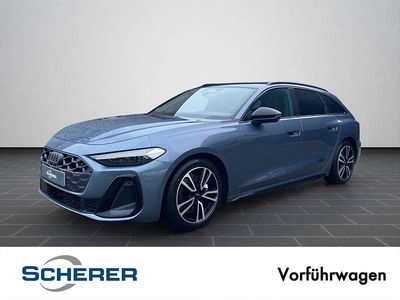 Horizontblau metallic (metallic) Gebraucht 2025 Audi S5 Comfort Limousine | 75.980 € (Teuer)