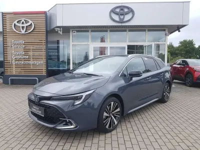 Neu Toyota Corolla 179 PS (131 kW) 2026 Ash grey metallic Kombi
