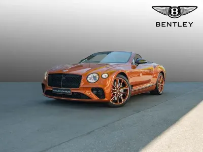 Second-hand Bentley Continental GT Convertible 549 CP (403 kW) 2022 Portocaliu Cabrio