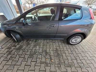 gebraucht Fiat Grande Punto 1.4 mit 77ps