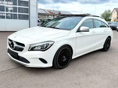 Gebraucht Mercedes CLA200 Urban 156 PS (114 kW) 2017 Calcitweiss/zirrusweiss Kombi