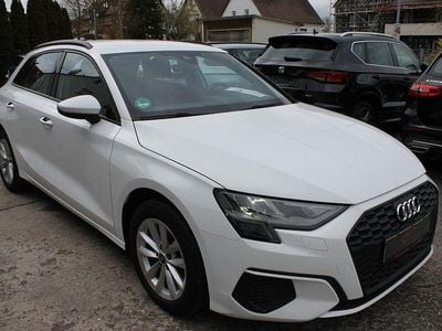 Second-hand Audi A3 Sport 150 CP (110 kW) 2021 Alb Berlinǎ