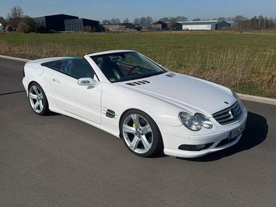 Gebraucht Mercedes SL500 306 PS (225 kW) 2005 Weiß Cabrio
