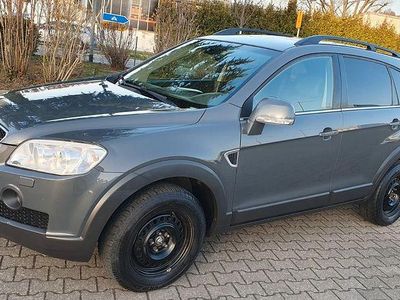 Gebraucht Chevrolet Captiva LT 150 PS (110 kW) 2010 Grau SUV