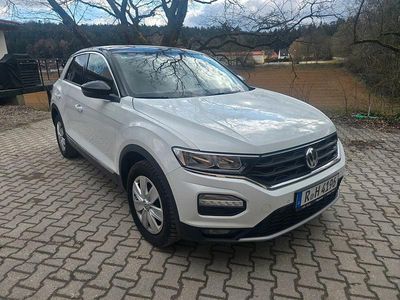 Usata VW T-Roc 150 CV (110 kW) 2018 Bianco SUV
