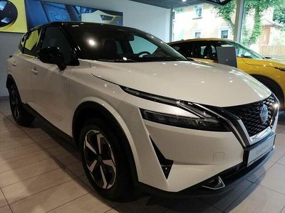 Gebraucht Nissan Qashqai N-Connecta 158 PS (116 kW) 2024 Pearl white/black (m) SUV