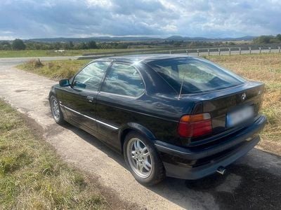 Gebraucht BMW 316 102 PS (75 kW) 1995 Schwarz Coupé