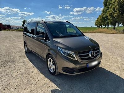 Mercedes V250