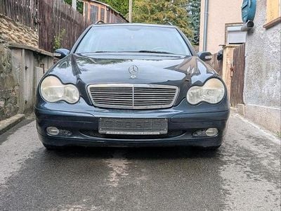 Mercedes C200