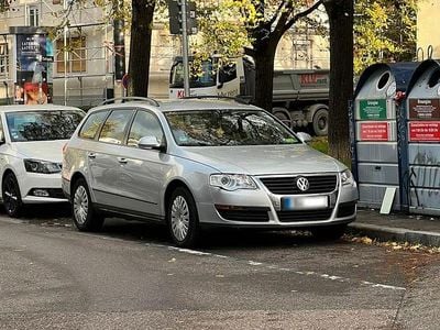 Usata VW Passat 122 CV (89 kW) 2009 Grigio Station wagon