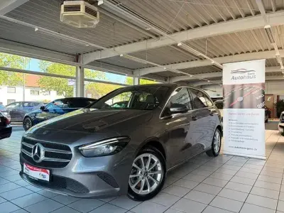 Gebraucht Mercedes B250e Progressive 218 PS (160 kW) 2020 Andere Kleinwagen
