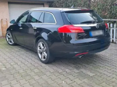 Gebraucht Opel Insignia 129 PS (94 kW) 2009 Kombi