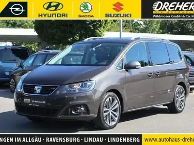 Gebraucht Seat Alhambra 4Drive 177 PS (130 kW) 2020 Eiche braun schwarz metallic Van / Kleinbus