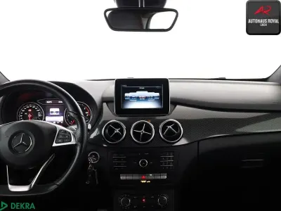 Gebraucht Mercedes B220 AMG 177 PS (130 kW) 2016 Grau Van / Kleinbus