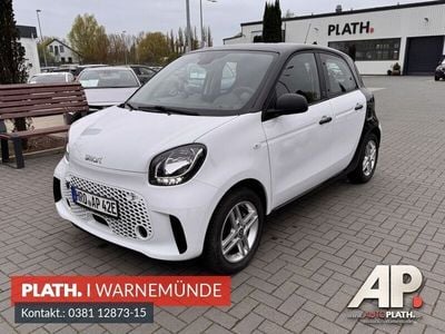 Weiß Gebraucht 2021 Smart ForFour Electric Drive Kleinwagen | 12.590 € (Teuer)