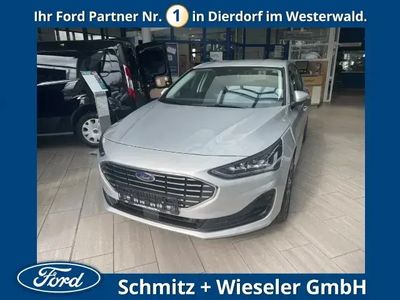 Używany Ford Focus Titanium 125 KM (91 kW) 2024 Srebrny Sedan/Limuzyna