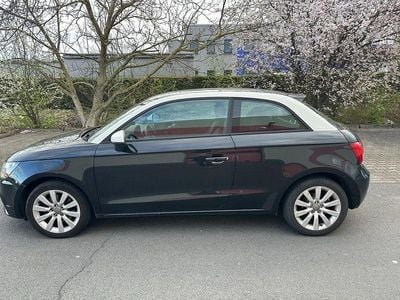 Gebraucht Audi A1 Attraction 122 PS (89 kW) 2012 Schwarz Kleinwagen
