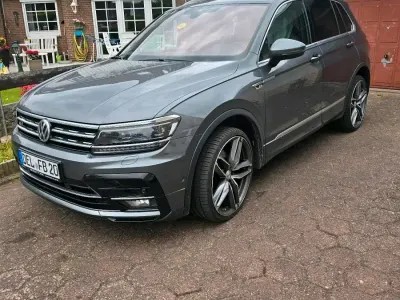 Gebraucht VW Tiguan R-line 239 PS (175 kW) 2020 Grau SUV