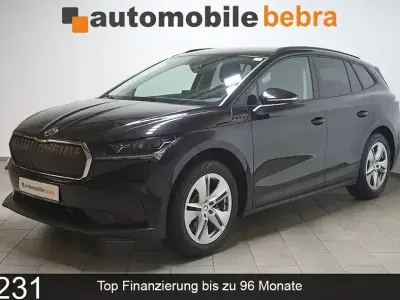 Używany Skoda Enyaq iV 131 kW (179 KM) 2024 Czarny SUV