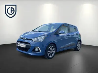 Gebraucht Hyundai i10 YES! Silver 87 PS (63 kW) 2015 Blau Kleinwagen