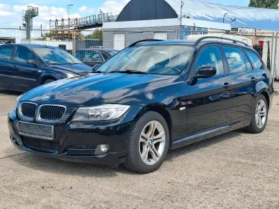 Gebraucht BMW 318 Comfort Edition 143 PS (105 kW) 2009 Schwarz Kombi