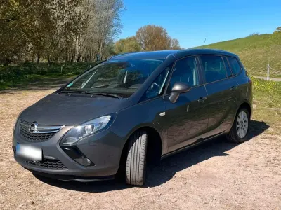 Second-hand Opel Zafira 131 CP (96 kW) 2015 Gri Monovolum