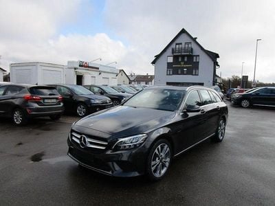 Gebraucht Mercedes C300e Avantgarde 194 PS (142 kW) 2021 Grau Limousine