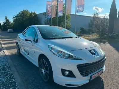 Gebraucht Peugeot 207 CC Platinum 120 PS (88 kW) 2011 Weiß Cabrio