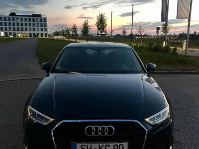 Gebraucht Audi A3 116 PS (85 kW) 2018 Andere farben Limousine