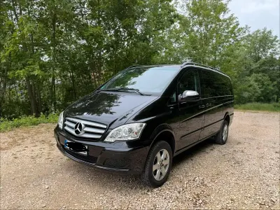 Gebraucht Mercedes Viano 163 PS (119 kW) 2013 Schwarz Van / Kleinbus