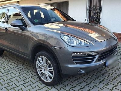 Gebraucht Porsche Cayenne 300 PS (220 kW) 2012 Grau SUV