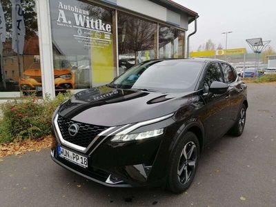 Gebraucht Nissan Qashqai N-Connecta 140 PS (102 kW) 2023 Black metallic SUV