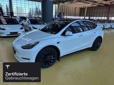 Weiß Gebraucht 2022 Tesla Model Y Performance SUV | 37.400 € (Fairer Preis)