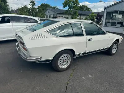 Gebraucht Alfa Romeo Alfetta GT/GTV 108 PS (79 kW) 1977 Weiß Coupé