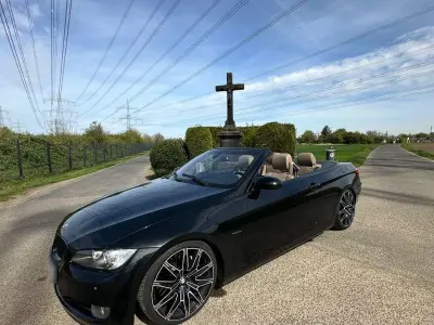 Usata BMW 330 Cabriolet M Performance 272 CV (200 kW) 2007 Nero Cabrio