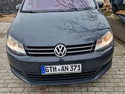 Gebraucht VW Sharan Comfortline 140 PS (102 kW) 2014 Blau Van / Kleinbus
