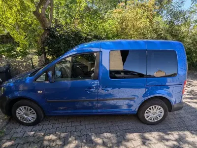 Gebraucht VW Caddy Trendline 102 PS (75 kW) 2014 Blau Van / Kleinbus