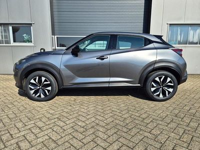 Neu Nissan Juke Acenta 114 PS (83 kW) 2026 Dark grey SUV