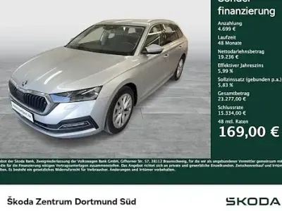 Brugt Skoda Octavia Style 150 HK (110 kW) 2023 Sølv Stationcar